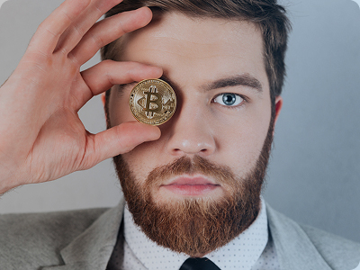 Julian Wolf – Chief Analyst bei Varontavex